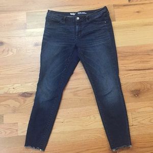 Mossimo raw hem dark wash jegging, 5 pocket